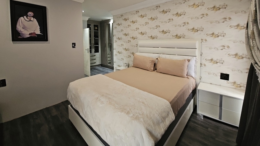 5 Bedroom Property for Sale in North View Estate Limpopo
