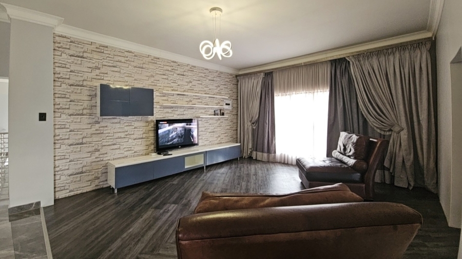 5 Bedroom Property for Sale in North View Estate Limpopo