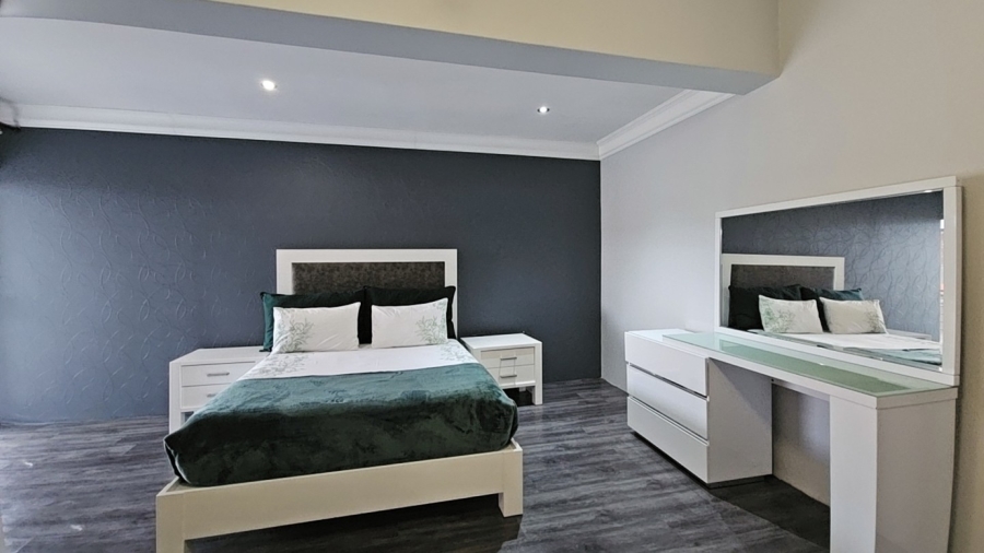 5 Bedroom Property for Sale in North View Estate Limpopo