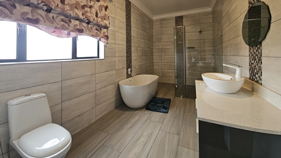 5 Bedroom Property for Sale in North View Estate Limpopo