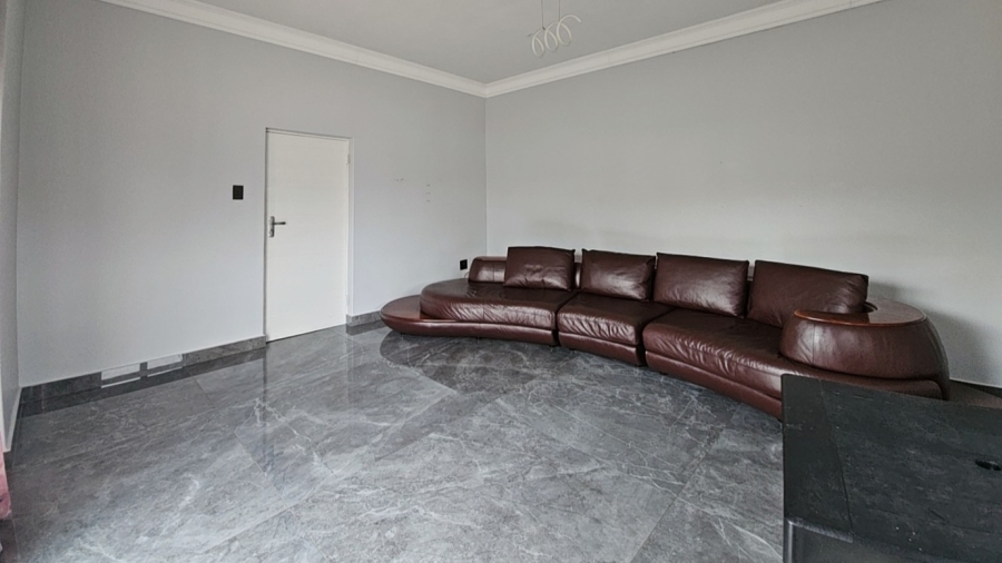 5 Bedroom Property for Sale in North View Estate Limpopo