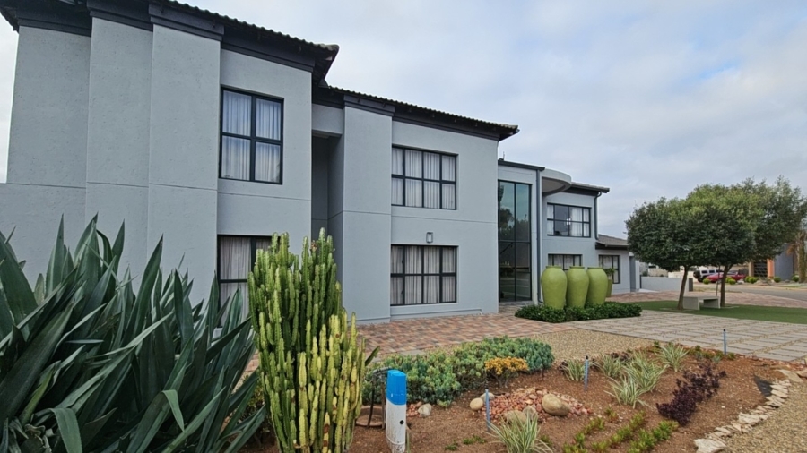 5 Bedroom Property for Sale in North View Estate Limpopo