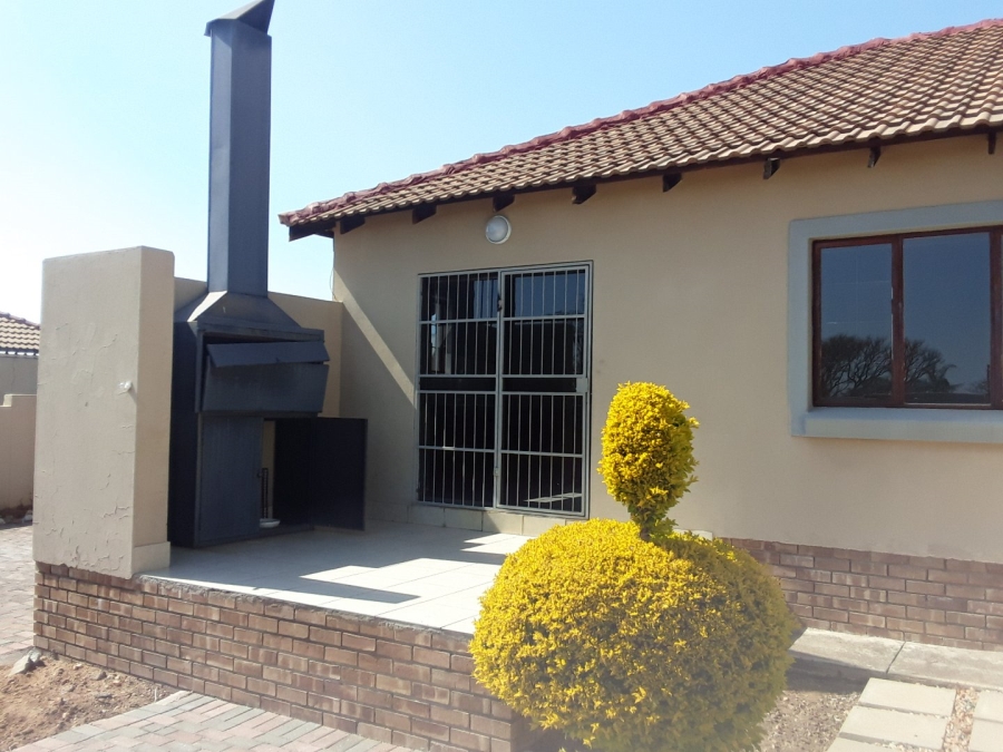 To Let 3 Bedroom Property for Rent in Bendor Limpopo