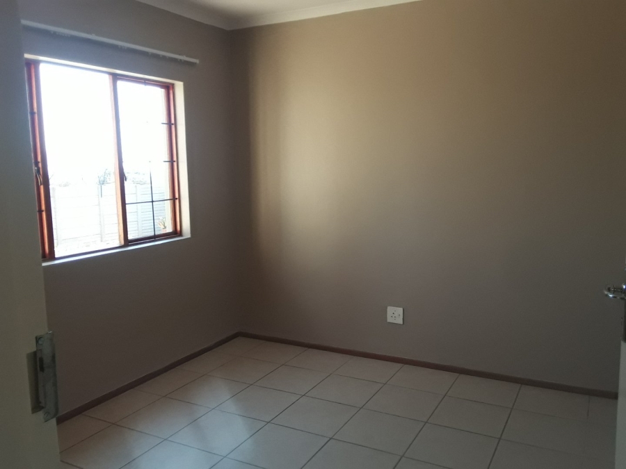 To Let 3 Bedroom Property for Rent in Bendor Limpopo