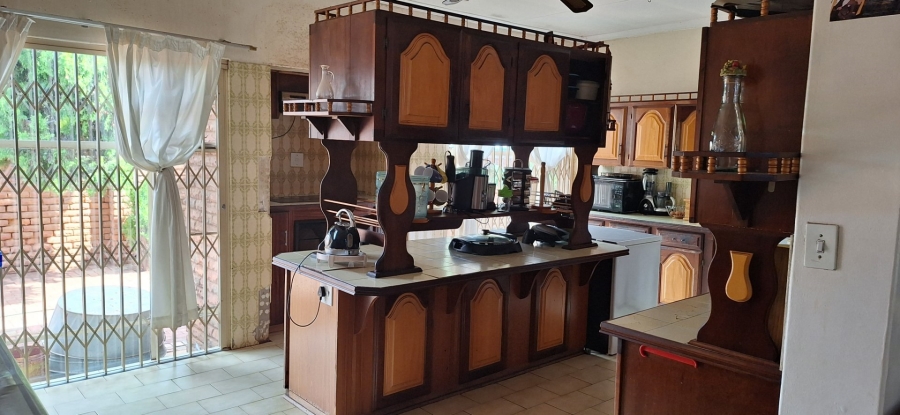 5 Bedroom Property for Sale in Impala Park Limpopo