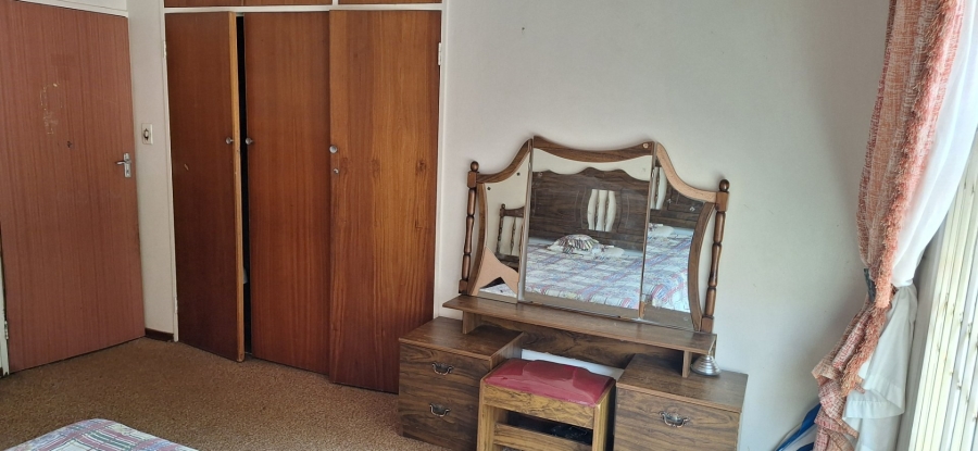 5 Bedroom Property for Sale in Impala Park Limpopo