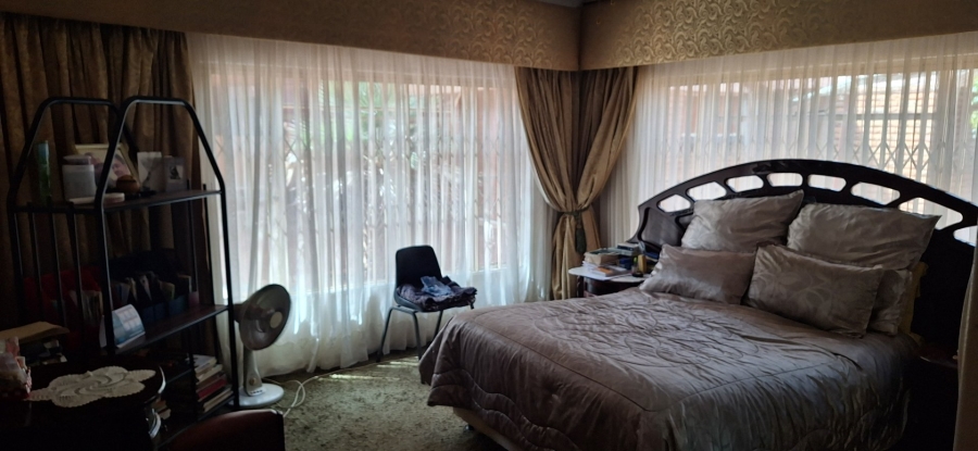5 Bedroom Property for Sale in Impala Park Limpopo