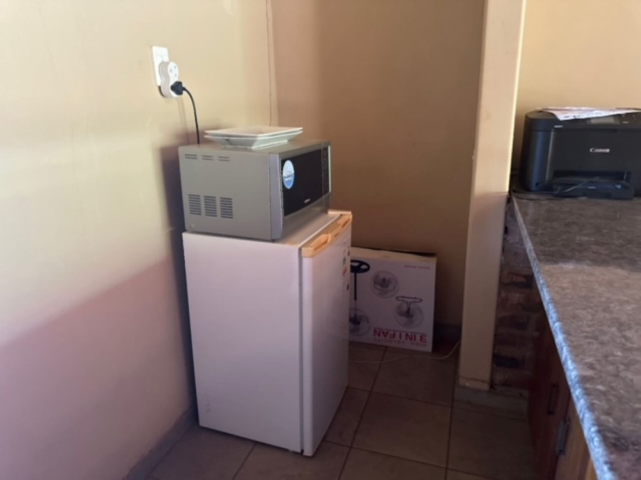 5 Bedroom Property for Sale in Impala Park Limpopo