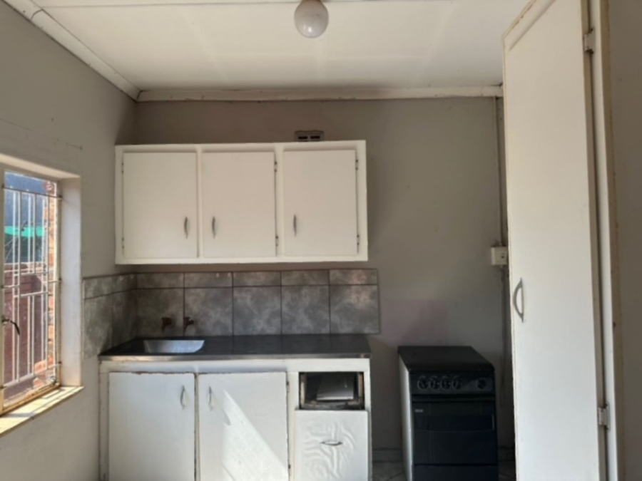 5 Bedroom Property for Sale in Impala Park Limpopo