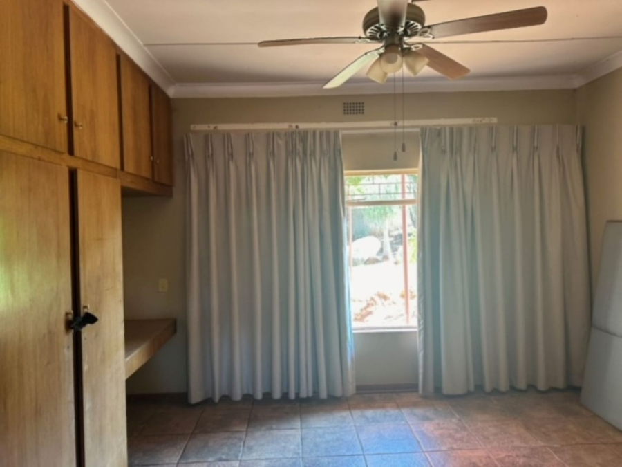 5 Bedroom Property for Sale in Impala Park Limpopo