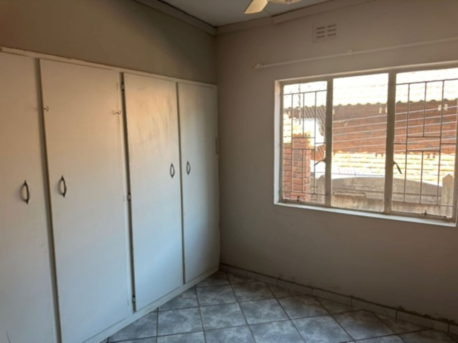 5 Bedroom Property for Sale in Impala Park Limpopo