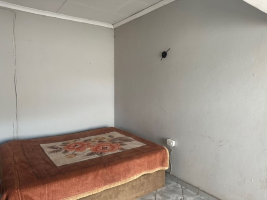 5 Bedroom Property for Sale in Impala Park Limpopo