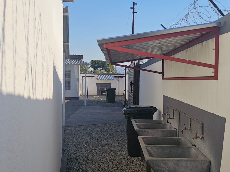 1 Bedroom Property for Sale in Mokopane Rural Limpopo