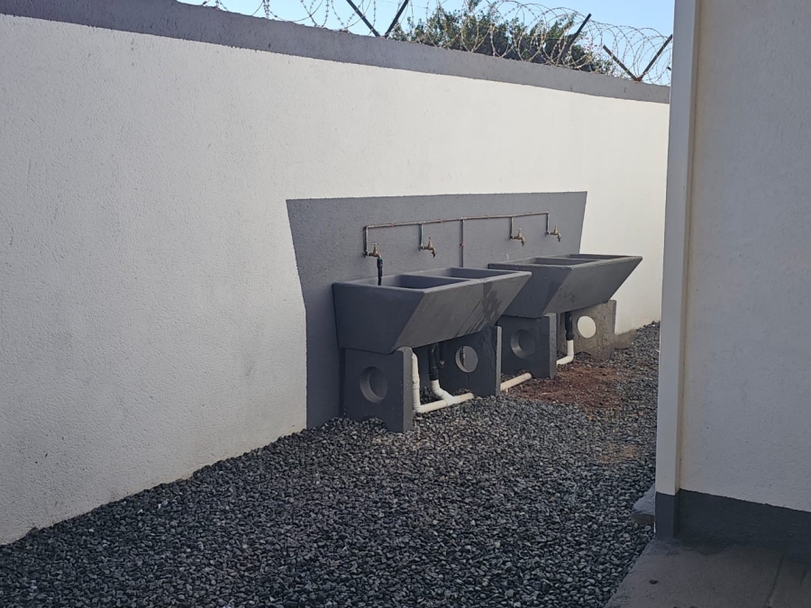 1 Bedroom Property for Sale in Mokopane Rural Limpopo