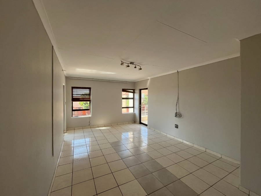 To Let 5 Bedroom Property for Rent in Thornhill Limpopo