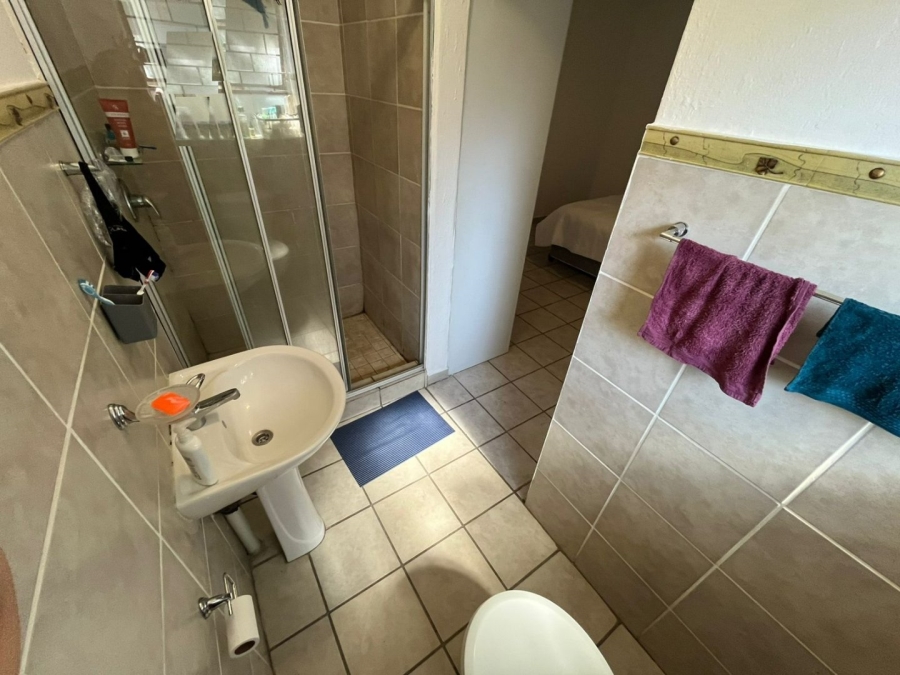 2 Bedroom Property for Sale in Polokwane Central Limpopo