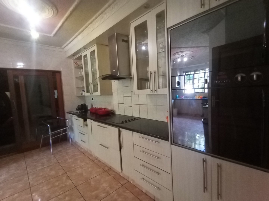 7 Bedroom Property for Sale in Polokwane Central Limpopo