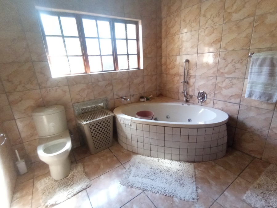 7 Bedroom Property for Sale in Polokwane Central Limpopo
