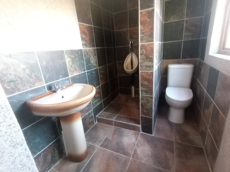 7 Bedroom Property for Sale in Polokwane Central Limpopo