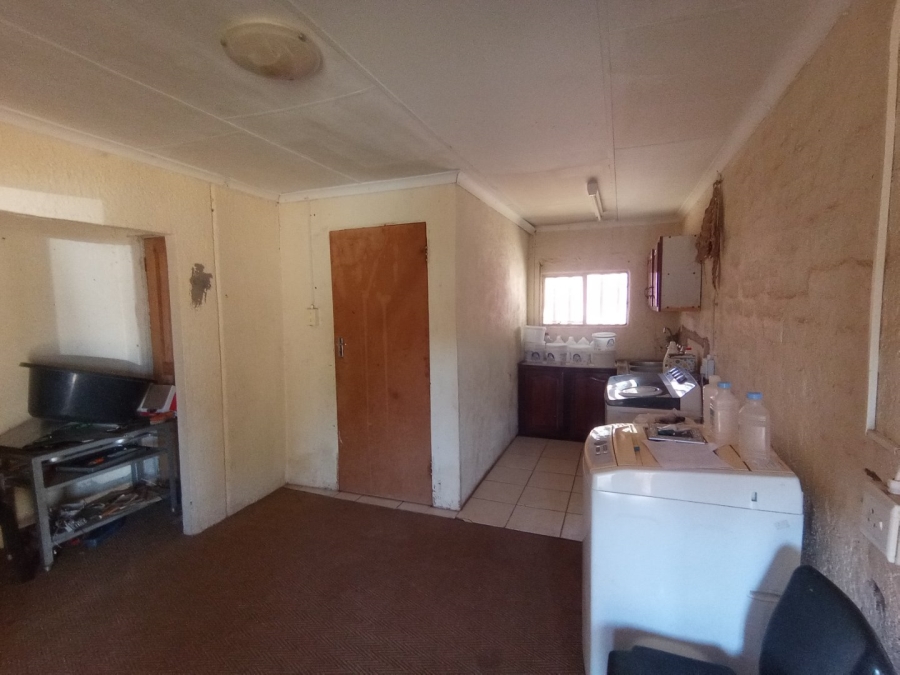 7 Bedroom Property for Sale in Polokwane Central Limpopo