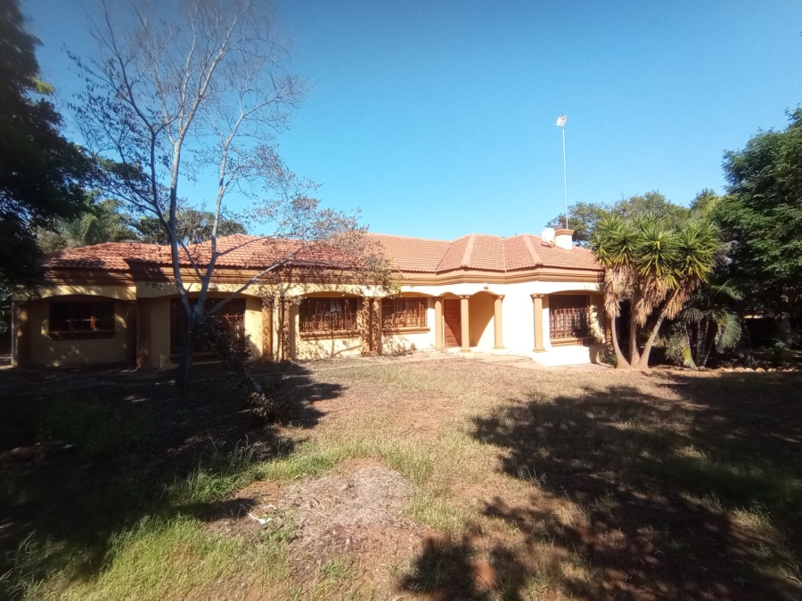 7 Bedroom Property for Sale in Polokwane Central Limpopo