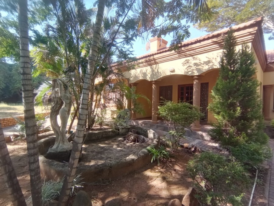 7 Bedroom Property for Sale in Polokwane Central Limpopo