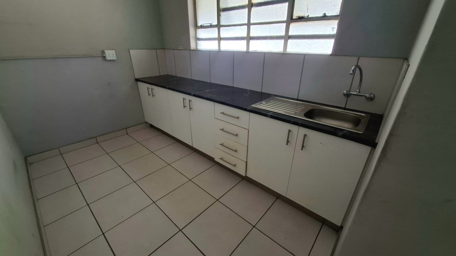 To Let Commercial Property for Rent in Polokwane Central Limpopo