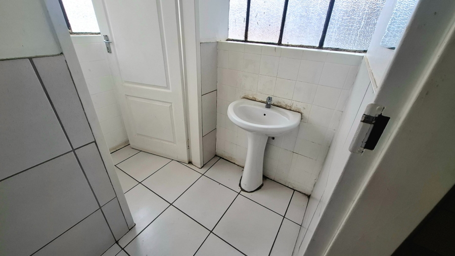 To Let Commercial Property for Rent in Polokwane Central Limpopo
