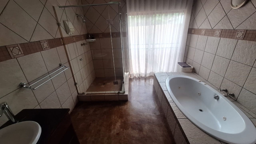 To Let 5 Bedroom Property for Rent in Mokopane Central Limpopo