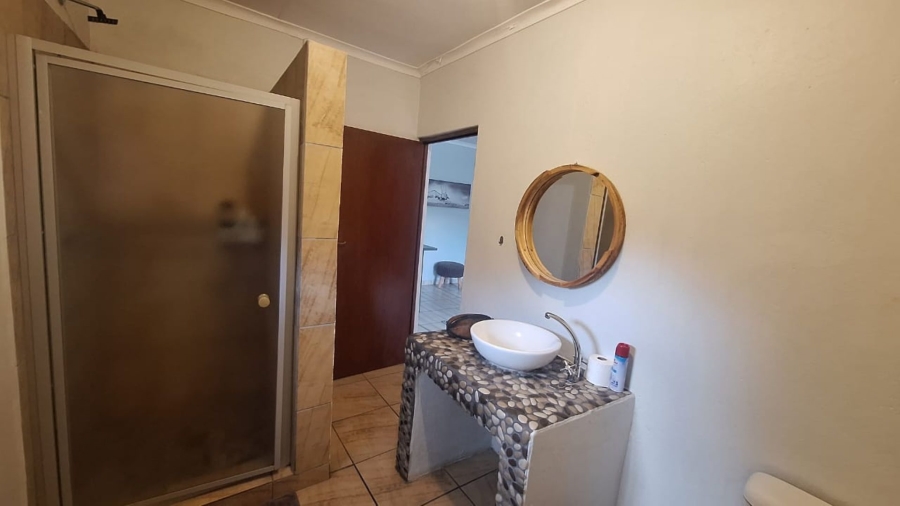 To Let 5 Bedroom Property for Rent in Mokopane Central Limpopo