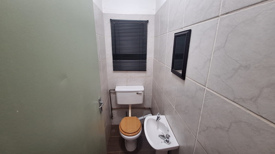 4 Bedroom Property for Sale in Impala Park Limpopo