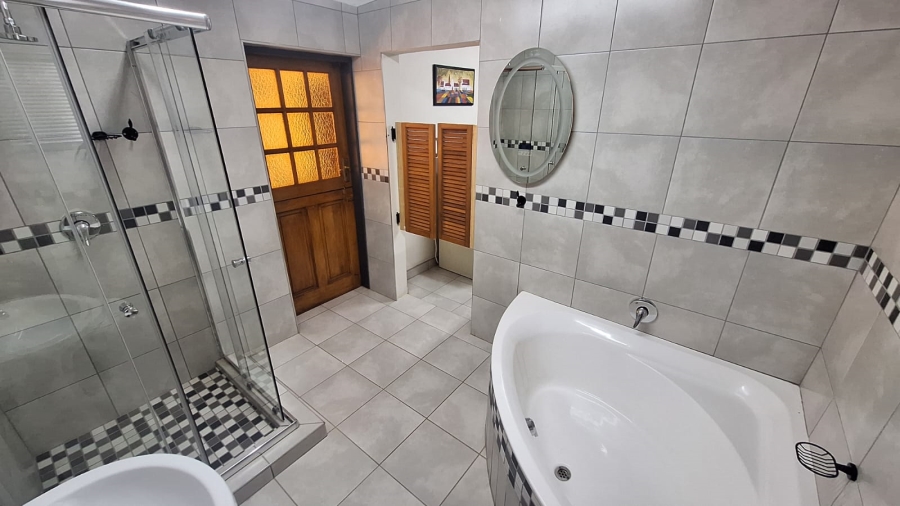 4 Bedroom Property for Sale in Impala Park Limpopo