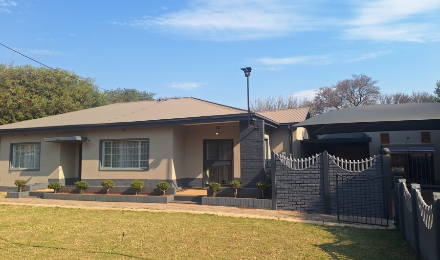 4 Bedroom Property for Sale in Impala Park Limpopo