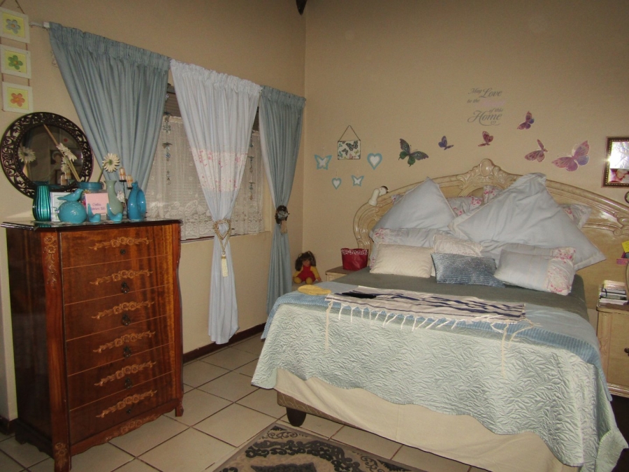 6 Bedroom Property for Sale in Thabazimbi Limpopo