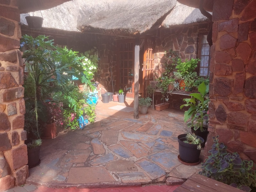6 Bedroom Property for Sale in Thabazimbi Limpopo