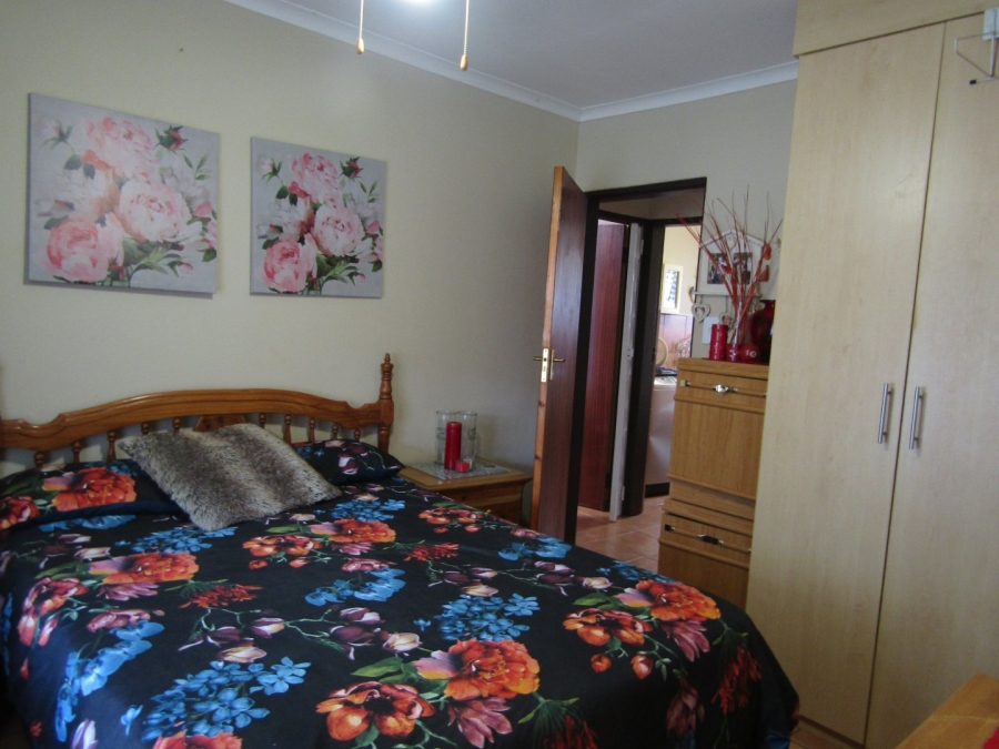 2 Bedroom Property for Sale in Doorhoek AH Limpopo