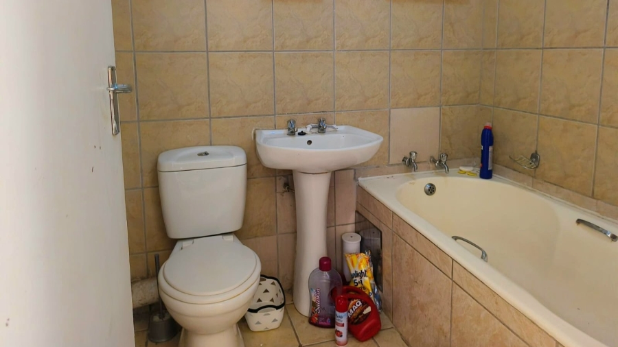 2 Bedroom Property for Sale in Polokwane Central Limpopo