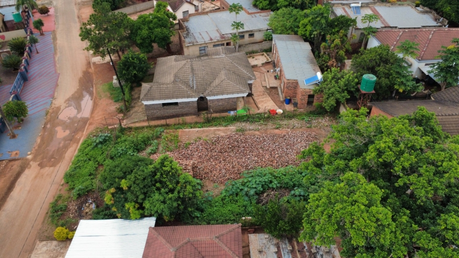 Commercial Property for Sale in Lenyenye Limpopo