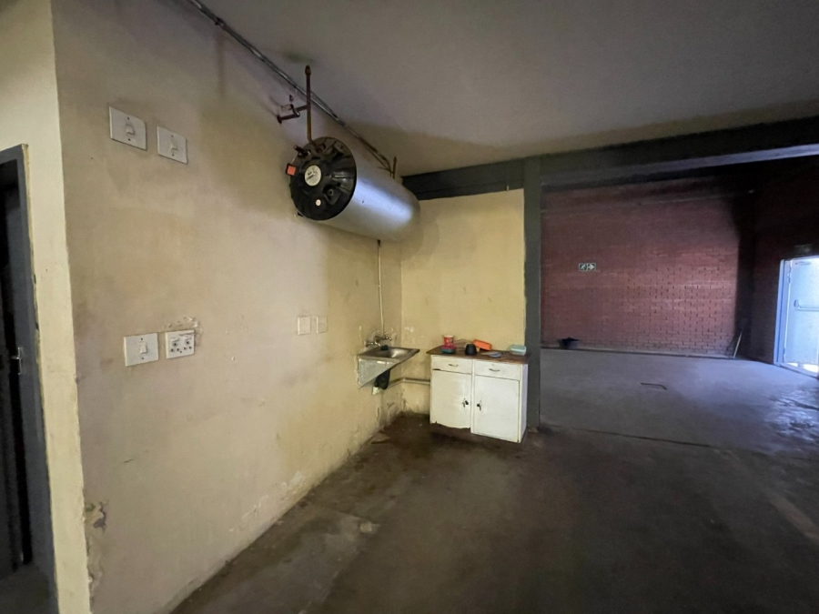To Let Commercial Property for Rent in Futura Industrial Limpopo
