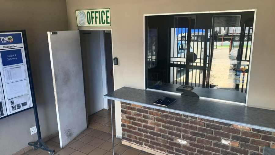 To Let Commercial Property for Rent in Laboria Limpopo