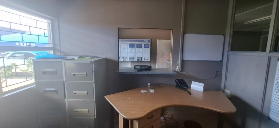 To Let Commercial Property for Rent in Laboria Limpopo