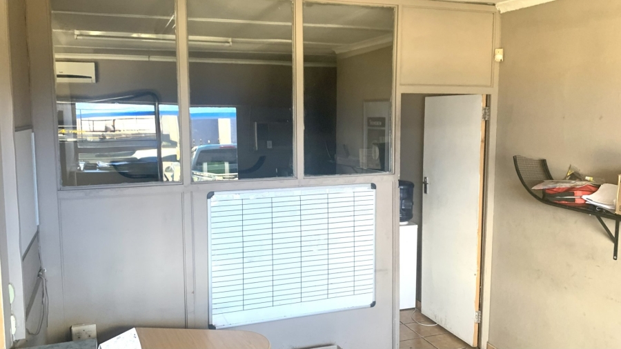 To Let Commercial Property for Rent in Laboria Limpopo