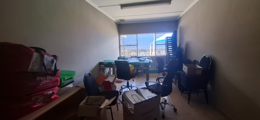 To Let Commercial Property for Rent in Laboria Limpopo