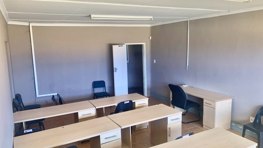 To Let Commercial Property for Rent in Laboria Limpopo