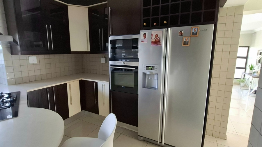 5 Bedroom Property for Sale in Thornhill Limpopo