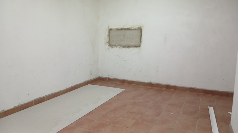 To Let Commercial Property for Rent in Tzaneen Industrial South Limpopo