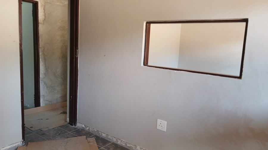 To Let Commercial Property for Rent in Tzaneen Industrial South Limpopo