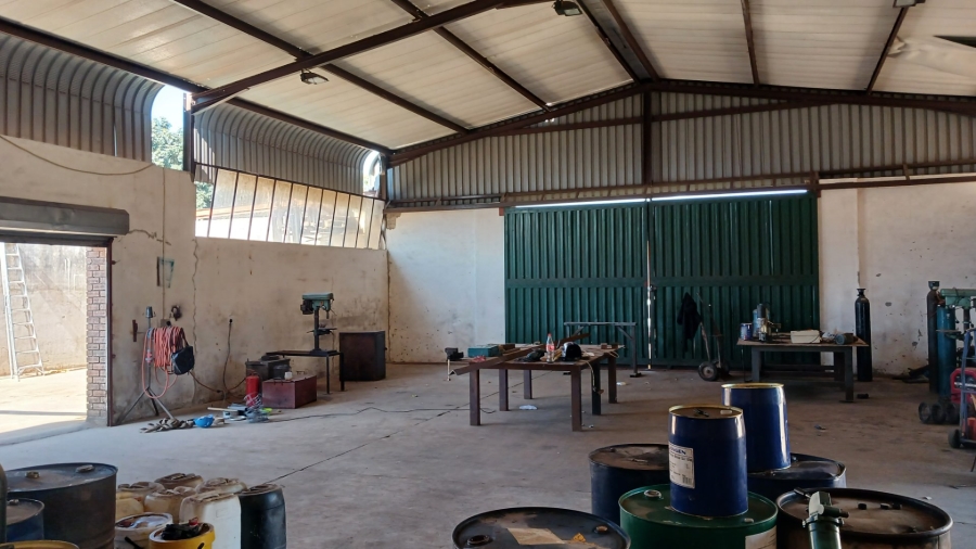 To Let Commercial Property for Rent in Tzaneen Industrial South Limpopo