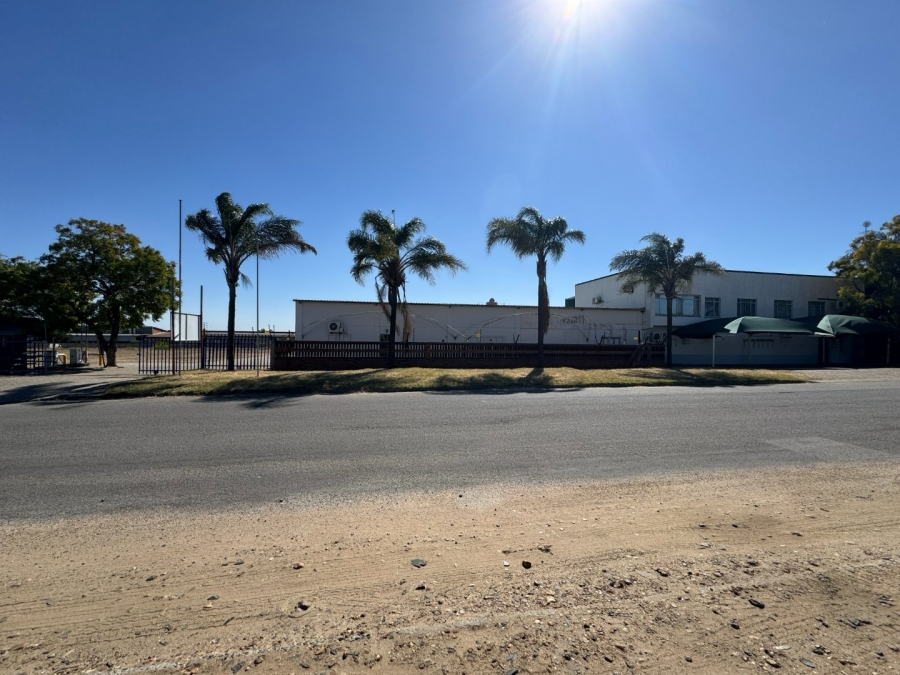 To Let Commercial Property for Rent in Laboria Limpopo