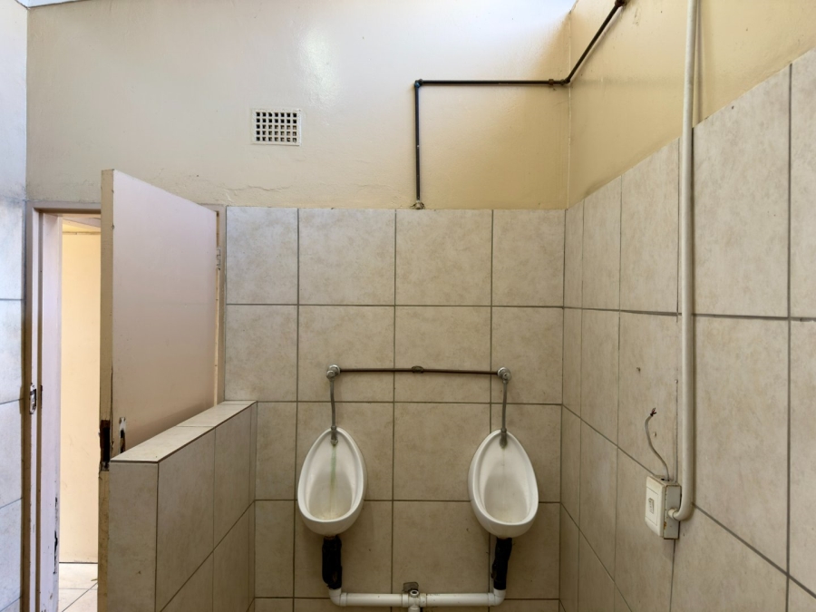 To Let Commercial Property for Rent in Laboria Limpopo